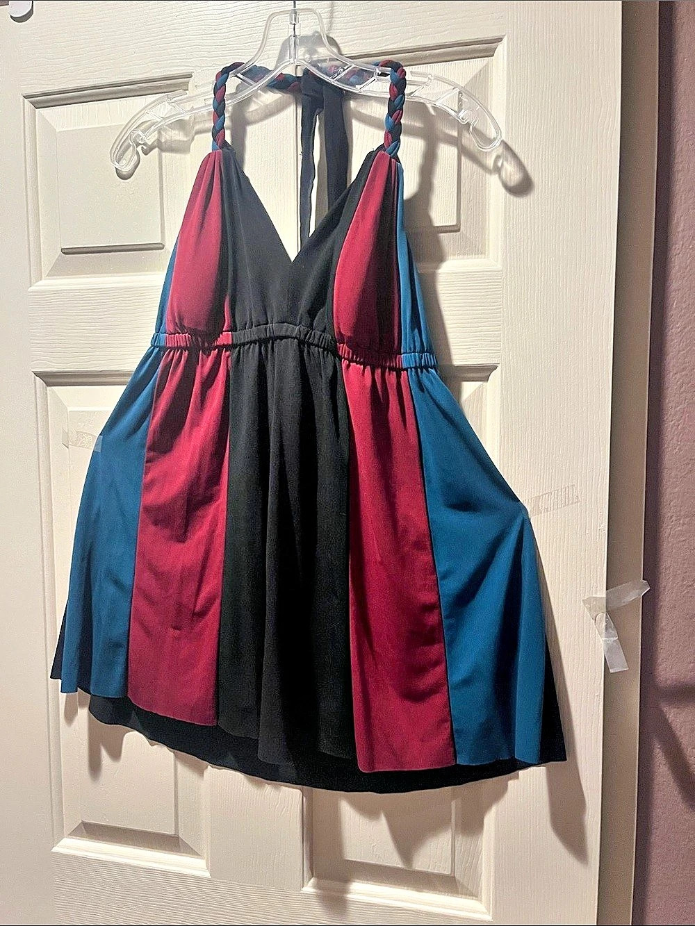 BISOU Color Block top in Black & dark green Size medium